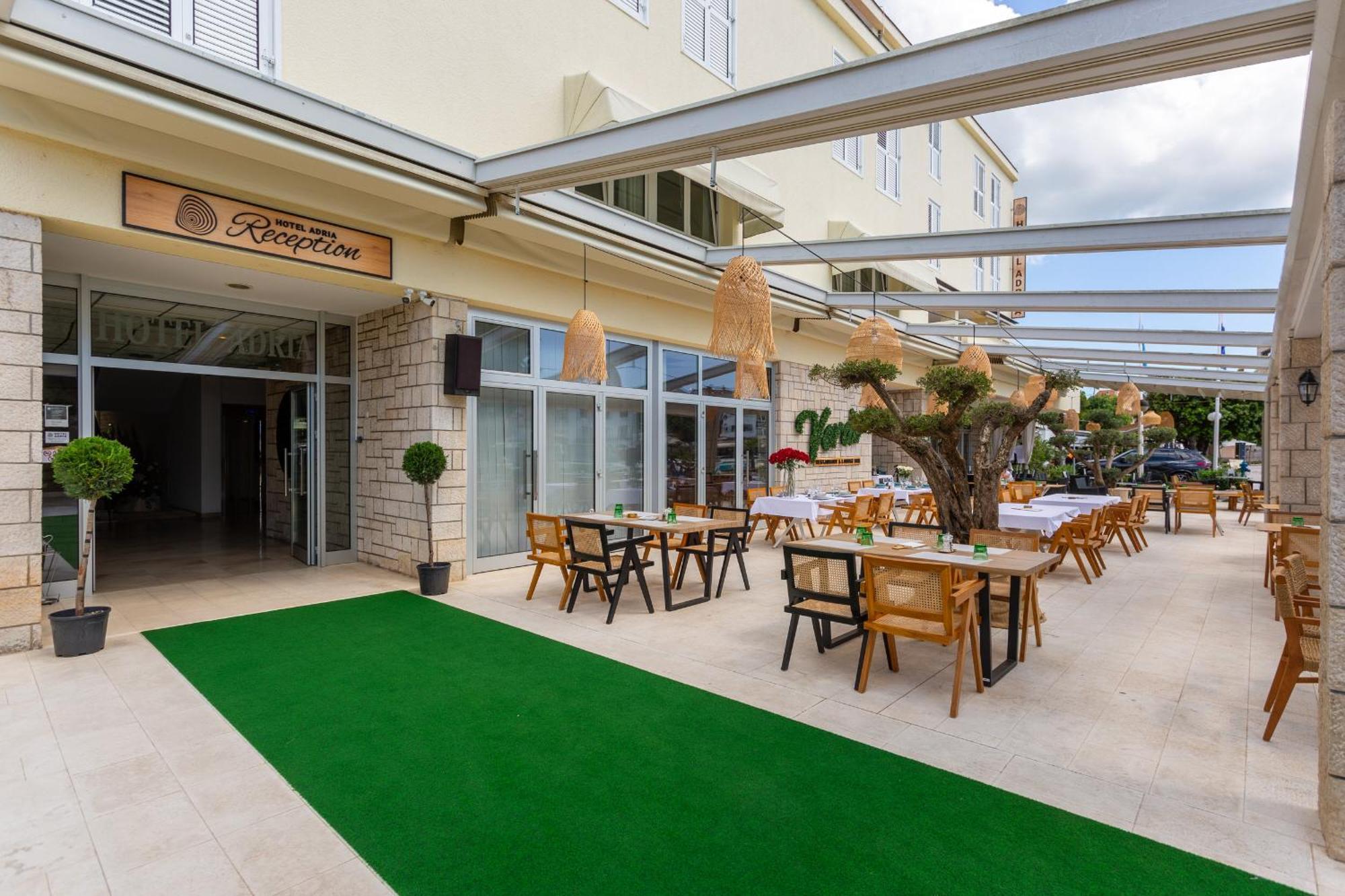 Hotel Adria 3*